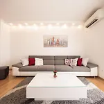 Visum Villa *
