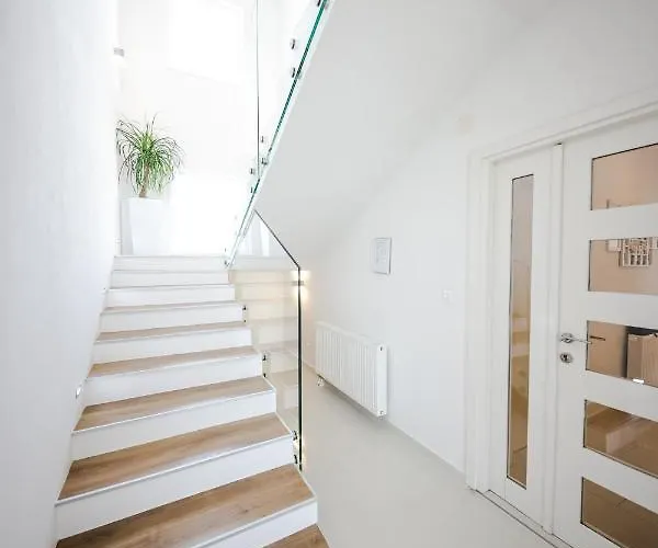 Visum Villa *